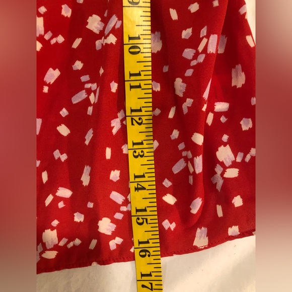 Lush red, pink & white polyester flowy tank, S - Picture 8 of 13